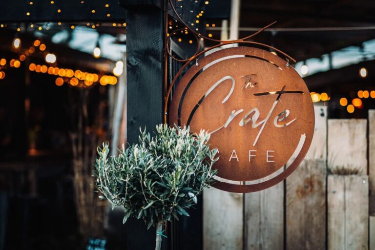 imgi_21_Feature-Image-Crate-Cafe